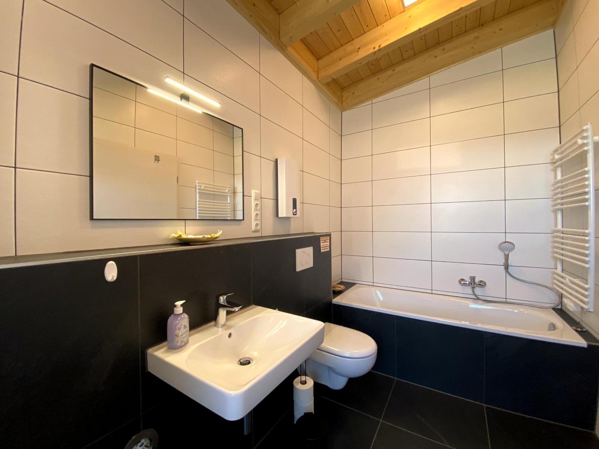 Ferienwohnung Am Weiher Kategorie 1 Nideggen Dış mekan fotoğraf