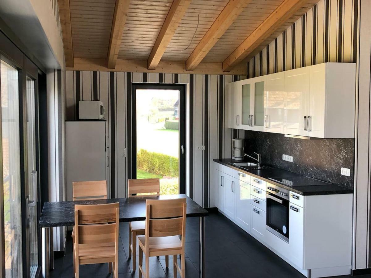 Ferienwohnung Am Weiher Kategorie 1 Nideggen Dış mekan fotoğraf